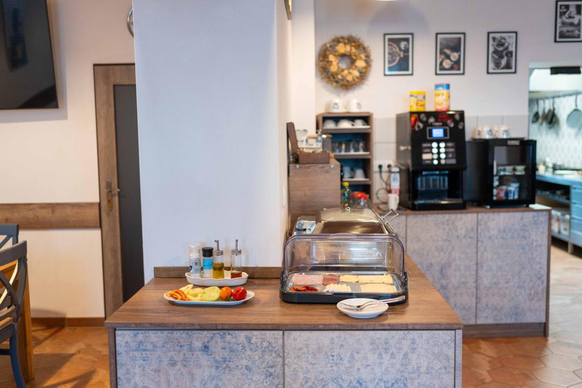 Hotel Volf Přeštice Extérieur photo