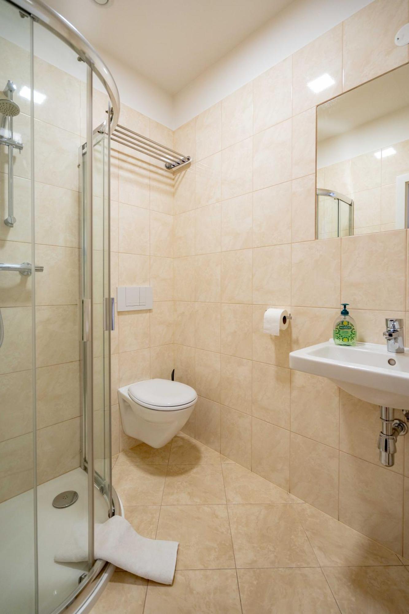 Hotel Volf Přeštice Extérieur photo