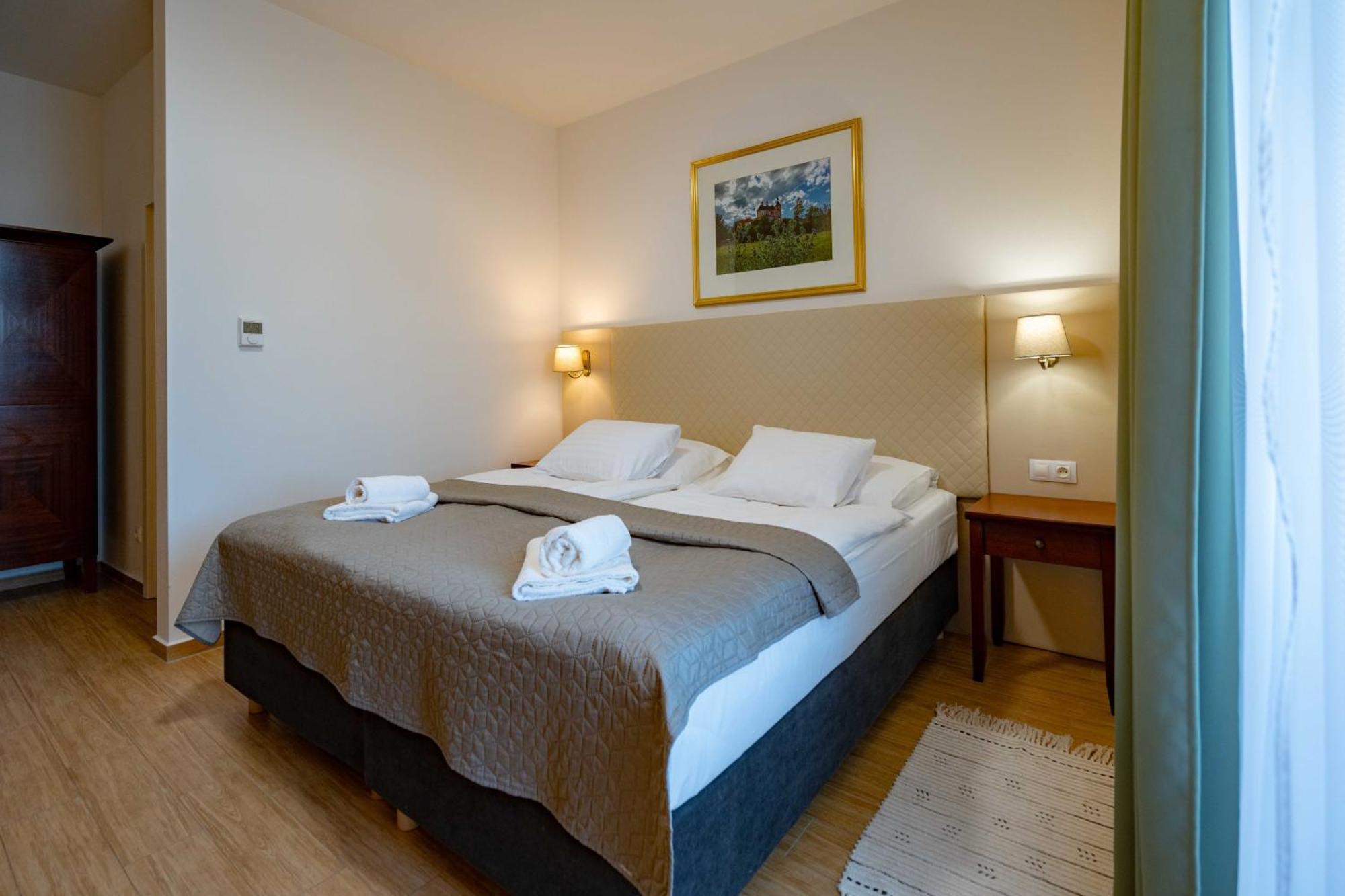 Hotel Volf Přeštice Extérieur photo